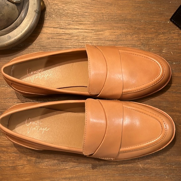 Crown Vintage Lornita Flat Loafers - Picture 3 of 13